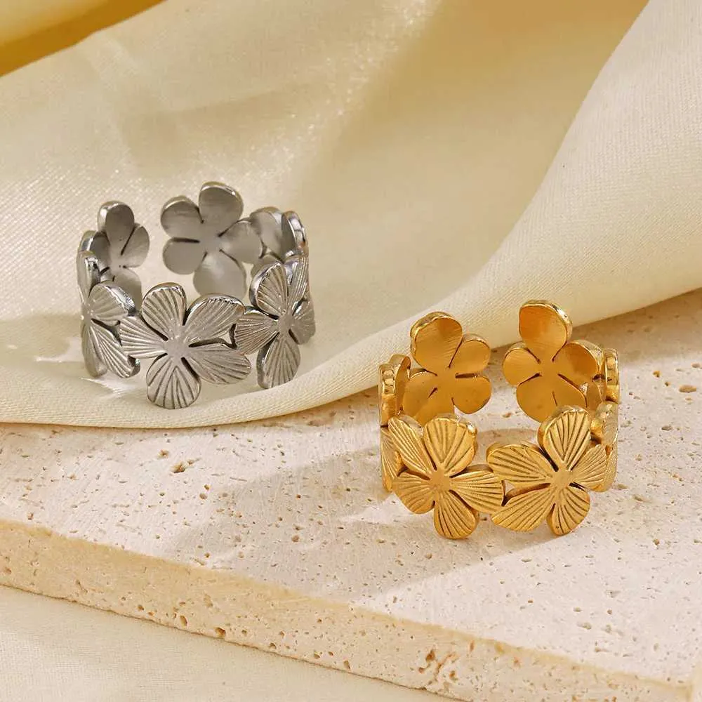 Stainless Steel Flower Adjustable Opening Rings 18k Gold PVD Plated Waterproof Finger Jewelry For Women Wedding_voghion.com