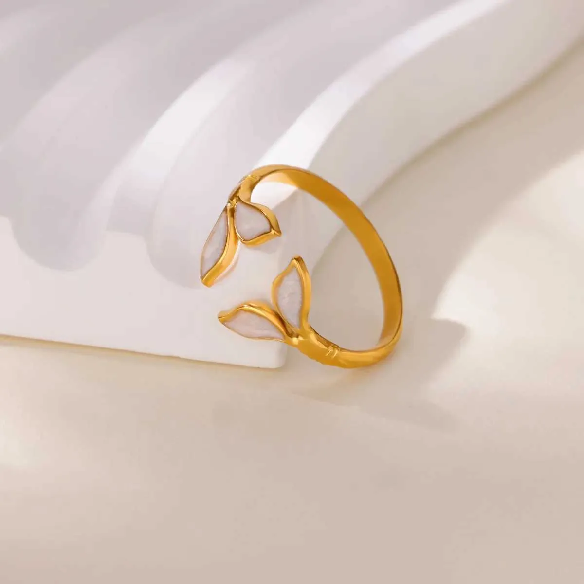 Vergulde roestvrijstalen ring met blad voor dames bruiloft_voghion.com