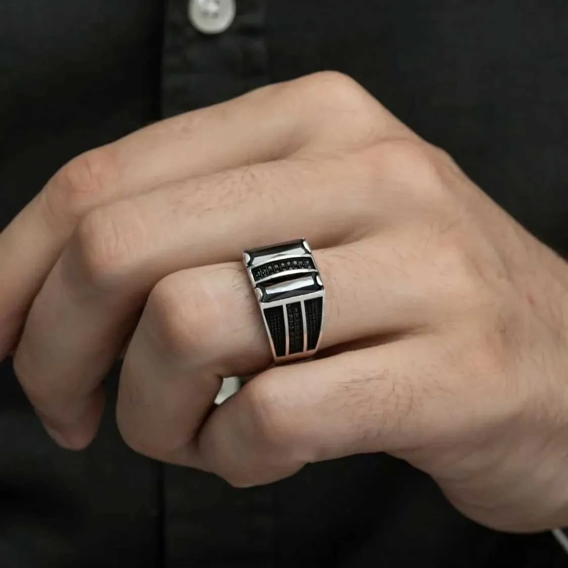 Vintage Silver Plated Stainless Steel Zircon Ring For Men Black Face Jewelry Accessory Wholesale Size 7 13 J260411_voghion.com