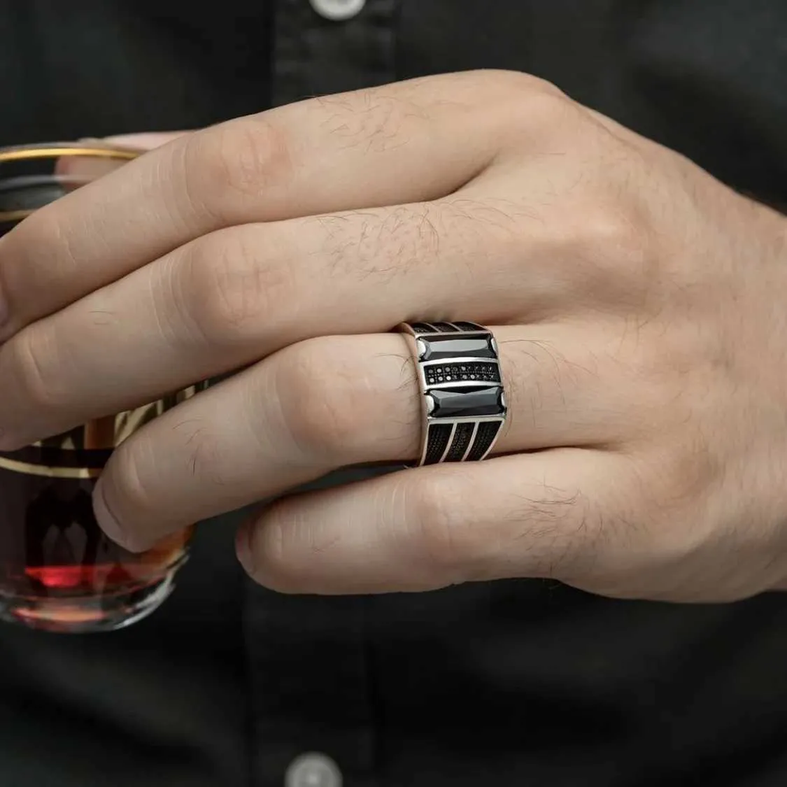 Vintage Silver Plated Stainless Steel Zircon Ring For Men Black Face Jewelry Accessory Wholesale Size 7 13 J260411_voghion.com