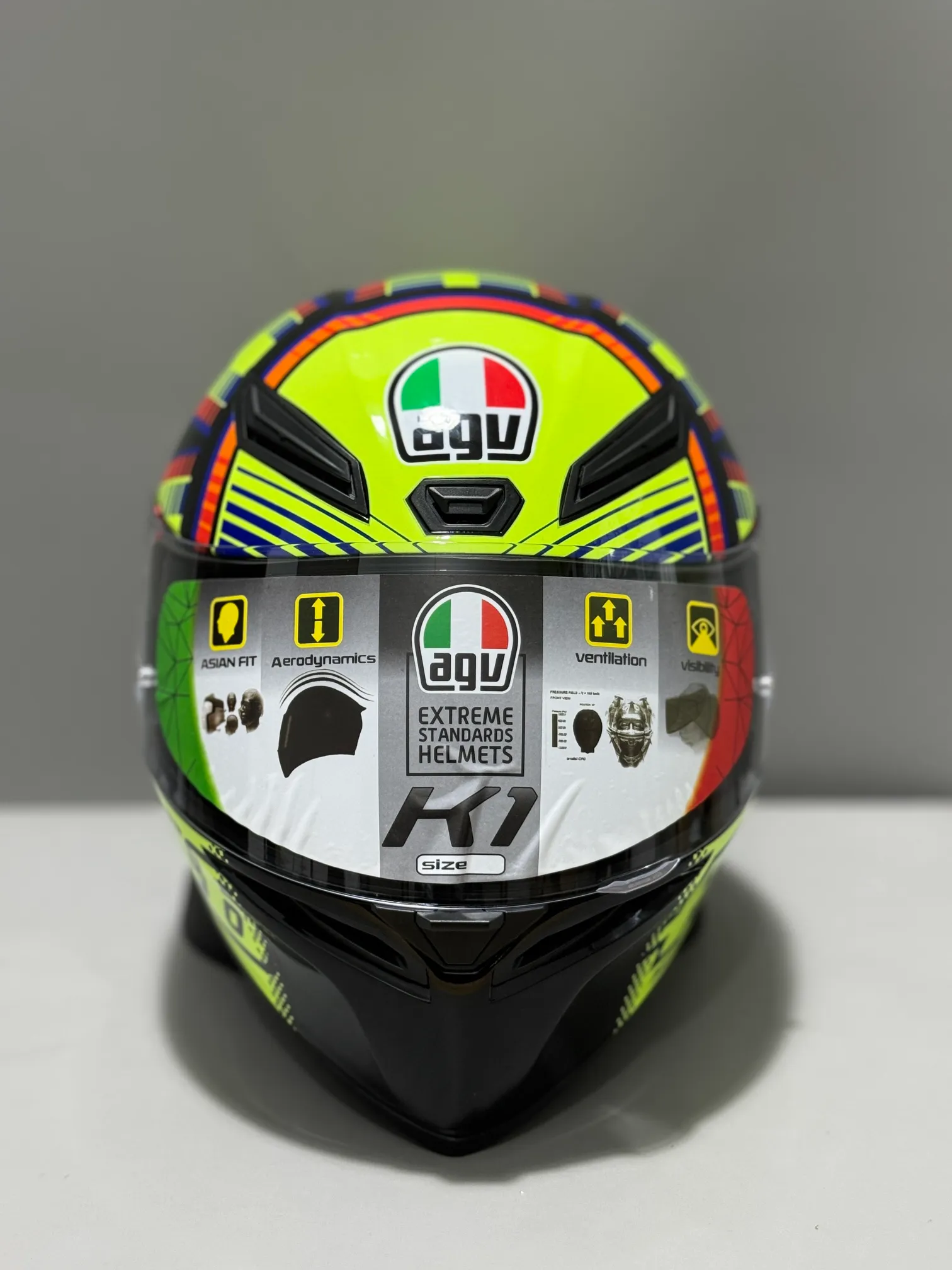 balzac in football helmet NCAA Notre Dame Fighting Irish Shamrock Speed Pro Line Helmet, Football Helmets Loungefly X Disney Cats TYPE:B BlackCat Tires