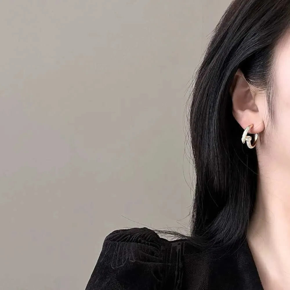 Boucles d'oreilles à ongles en forme de C, ornées de cristaux étincelants, pour femmes. Bijoux punk tendance, coloris or et argent. Idée cadeau pour un anniversaire._voghion.com