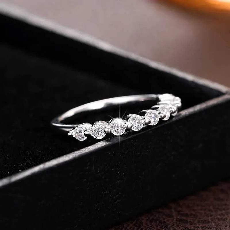 Minimalist Thin Cubic Zirconia Ring For Women Stackable Jewelry_voghion.com