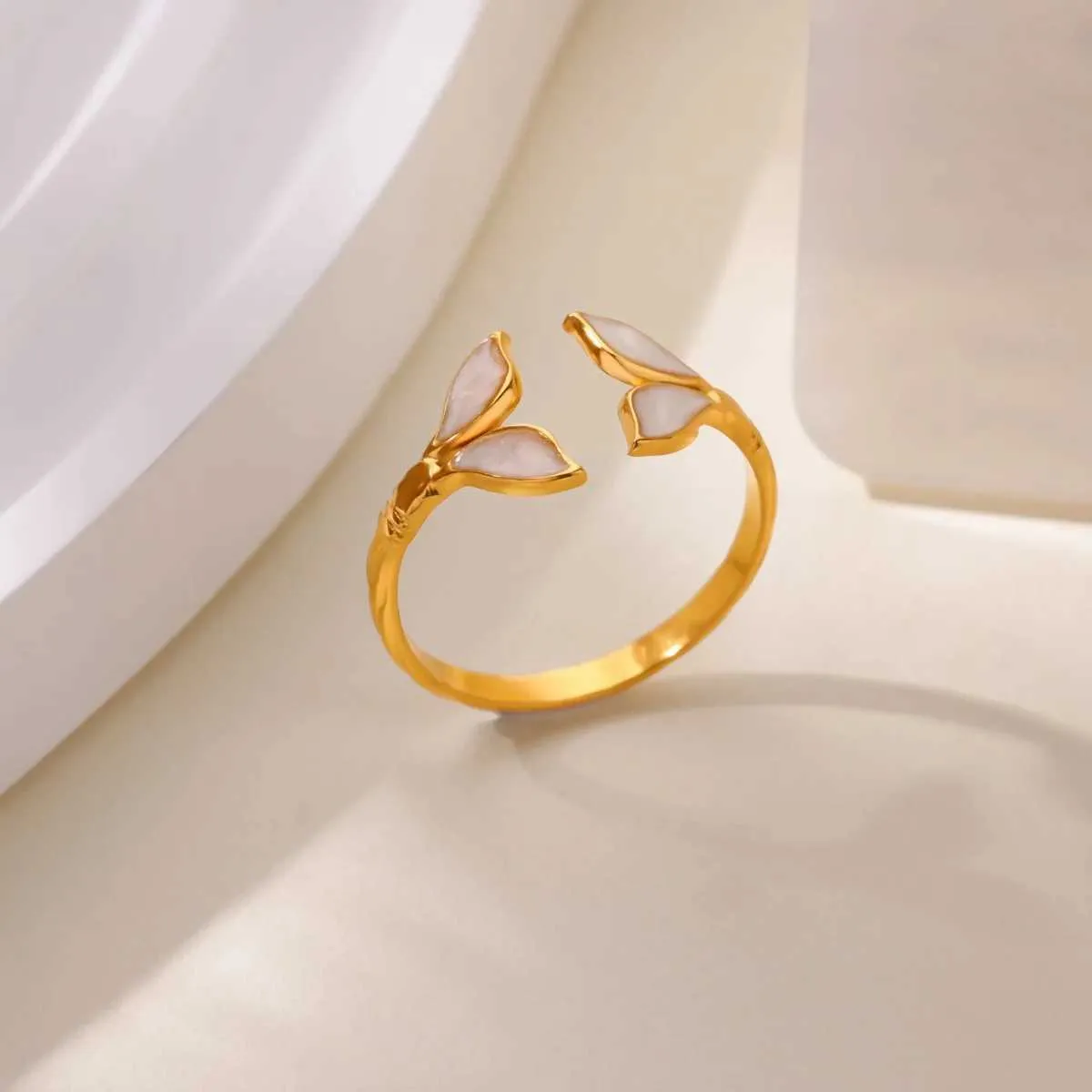 Vergulde roestvrijstalen ring met blad voor dames bruiloft_voghion.com