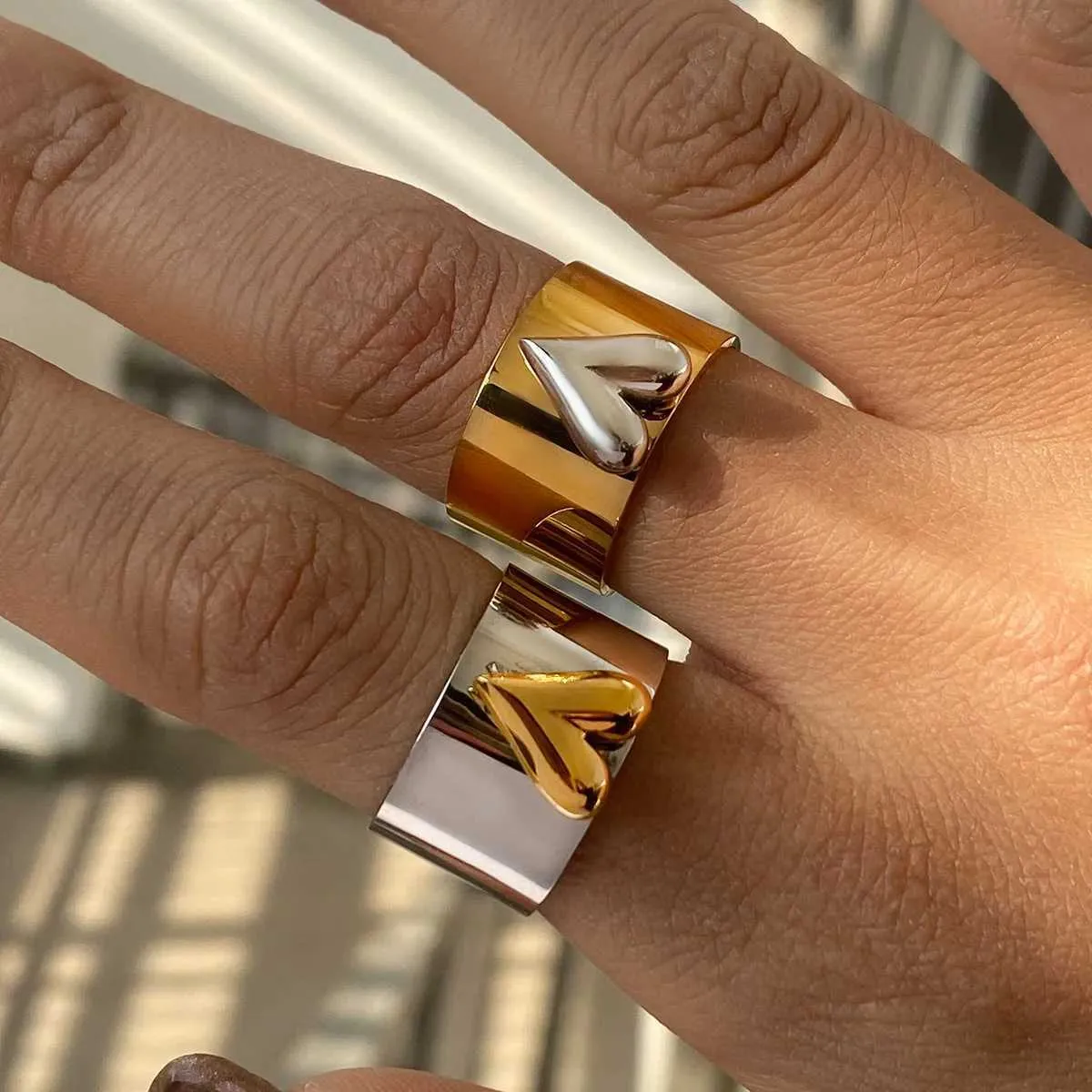 Designring med hjärta i rostfritt stål 18k pvd guldpläterad_voghion.com