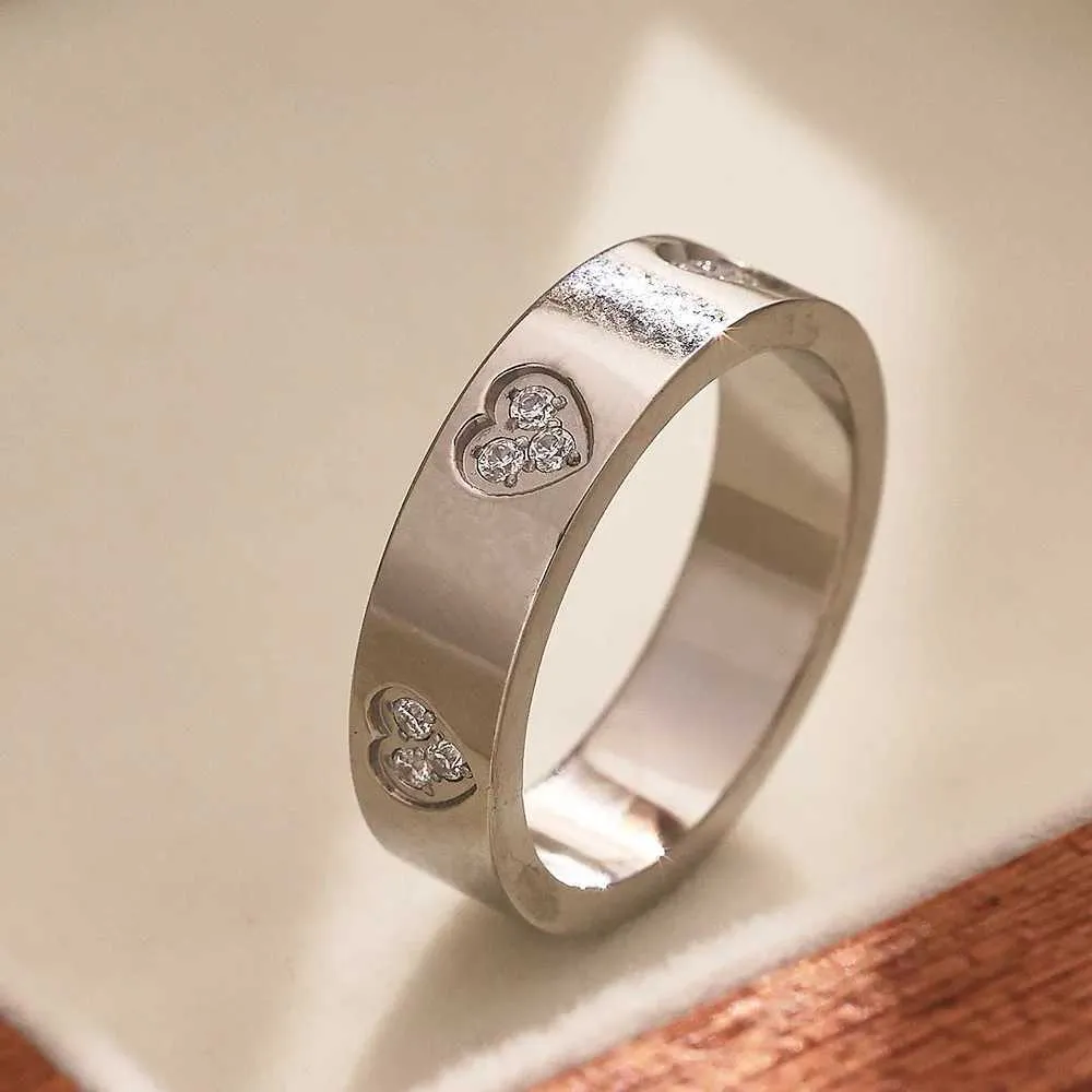 Crystal Star Titanium Steel Ring High Polished 18K Gold Plated Waterproof Non Allergic Finger Jewelry For Women Girls_voghion.com