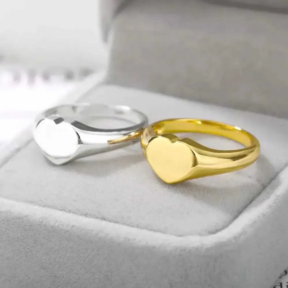 Wasserdichter Edelstahl-Herzring für Damen, farbecht, stilvoller Metallring, schlichter neuer Schmuck, Großhandel, Dropshipping_voghion.com