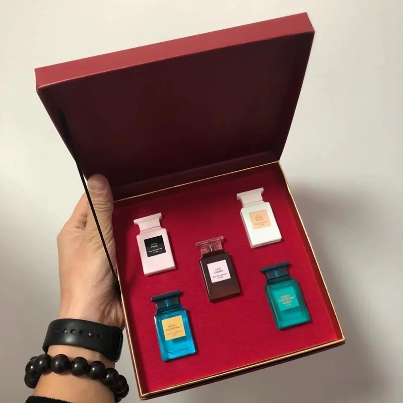 ミニ香水セット：5 Xを￥3,856 | DHgate