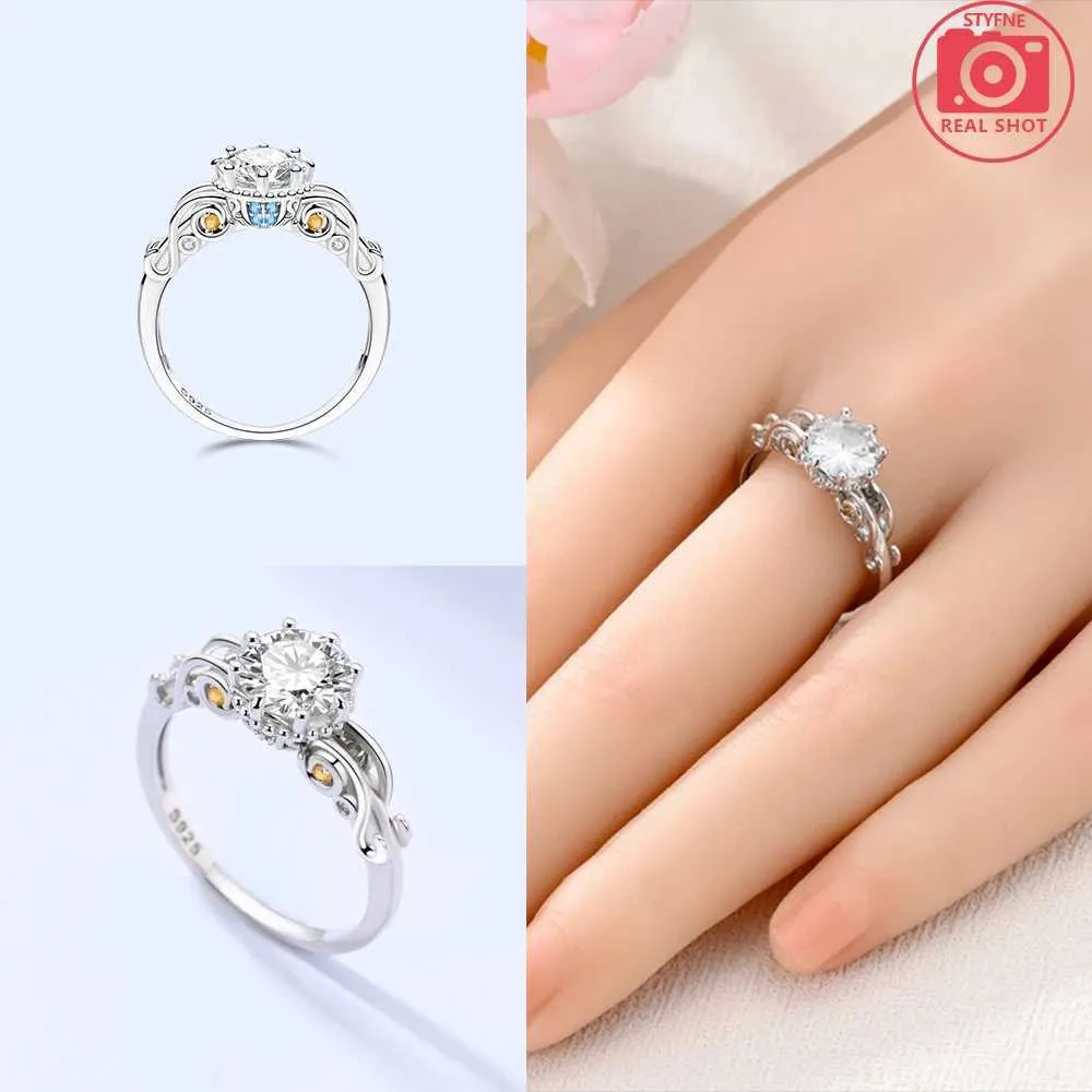 Valentinstag 2025: Trendiger Ring aus 925er Sterlingsilber mit schwarzem und pinkfarbenem Herz und funkelnden Zirkonia – das perfekte Geschenk für Frauen und zum Selbermachen._voghion.com
