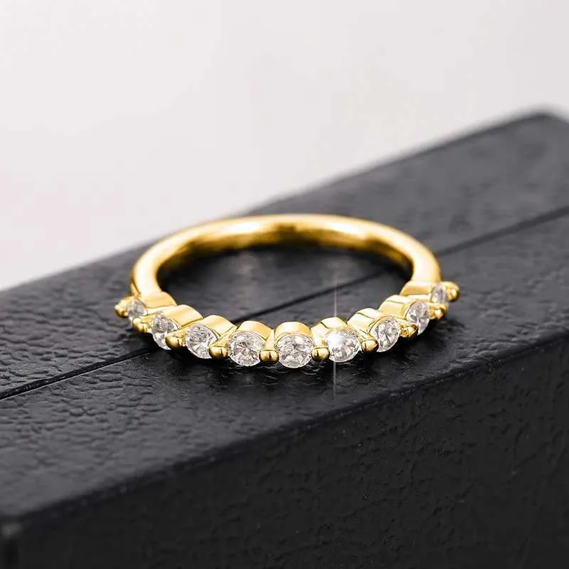 Minimalist Thin Cubic Zirconia Ring For Women Stackable Jewelry_voghion.com