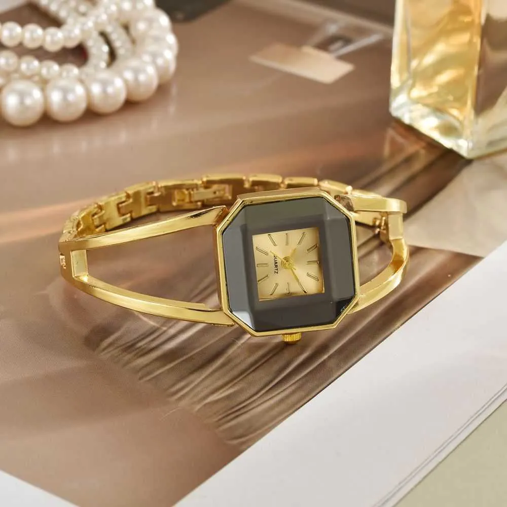 Gold Chain-Link Women\'s Bracelet Watch - Elegant Square Dial Buy Gold Chain Bracelet Women main image 2