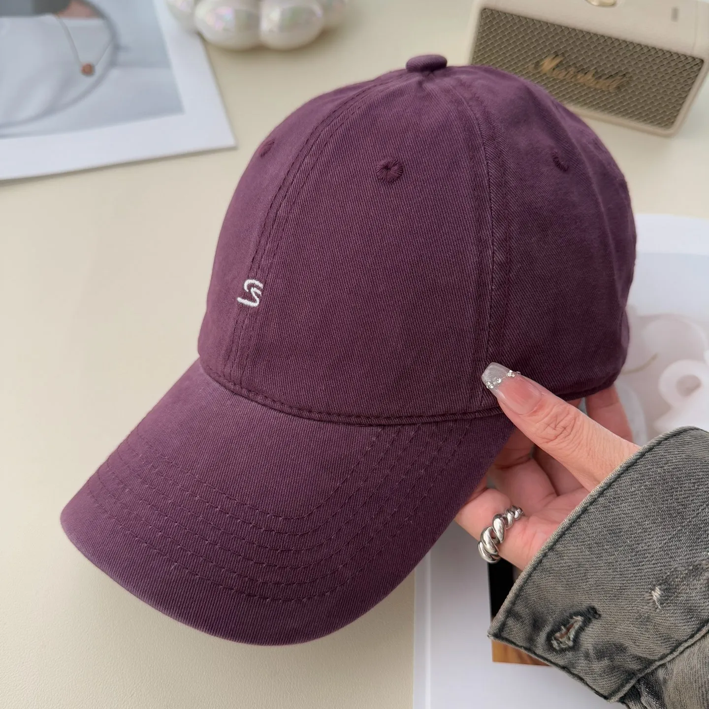 2026 Retro Washed Small Logo Embroidered Baseball For Men And Women Soft Cotton Adjustable Duckbill Cap_voghion.com
