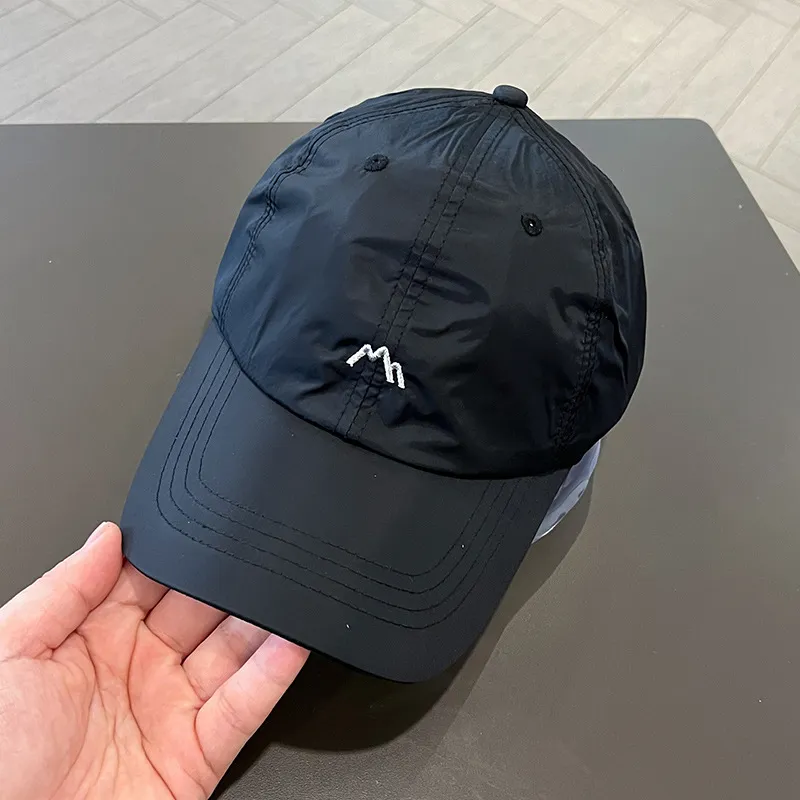Assorted Mountain Embroidered Quick Drying Baseball Men's Women's Set Adjustable Breathable Sports Duck Tongue Hat Black_voghion.com