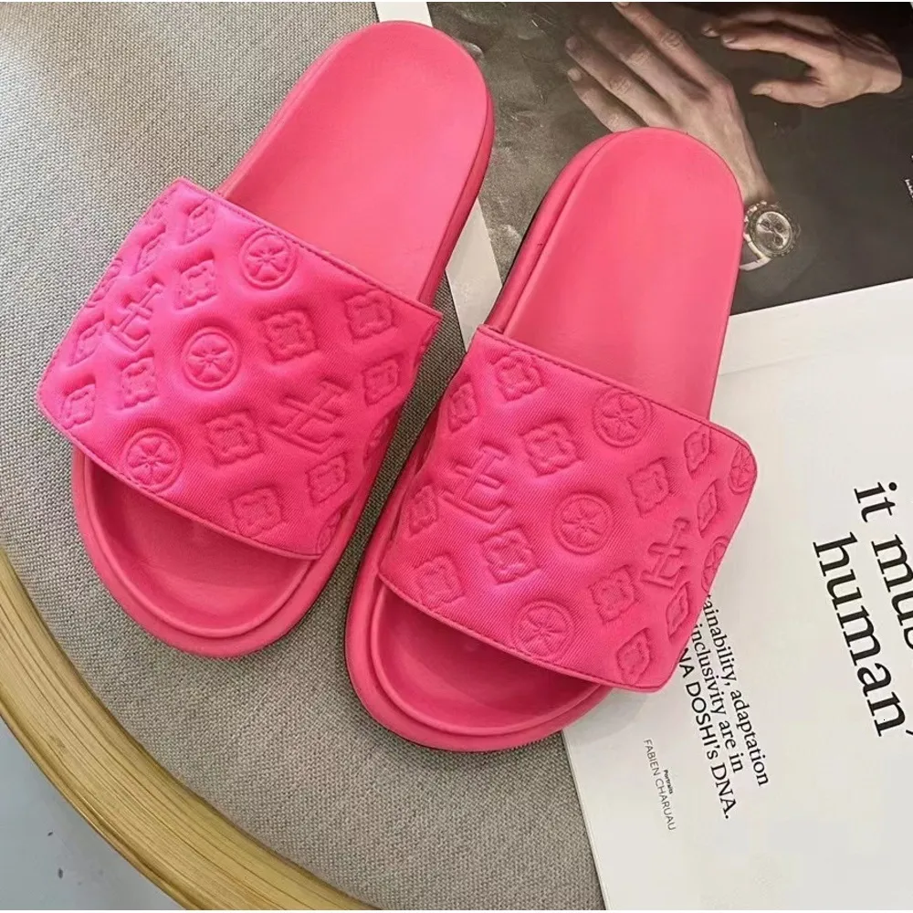 Summer New Thick-Soled Slippers For Outdoor Wear Magic Tape Platform Embossed Versatile One-Word Sandals_voghion.com