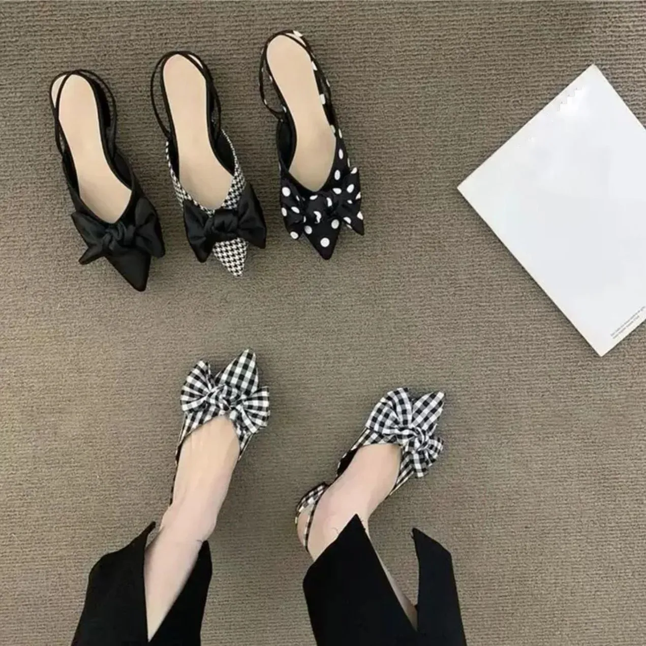 Damen-Sandalen mit spitzer Zehenpartie, Schleife, Fersenriemen und Polka-Dot-Muster, lässige Ballerinas für Alltag und Freizeit_voghion.com