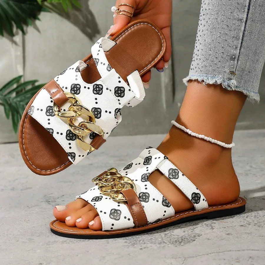 Luxury Gold Chain Accent Flat Slide Sandals Retro Printed Pattern Designer Inspired Casual Summer Slides_voghion.com