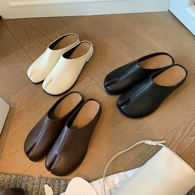 Women Minimalist Split Tabi Mule Slippers Solid Color Soft Leather Backless Low Heel Casual Slip On Closed Toe Slides_voghion.com