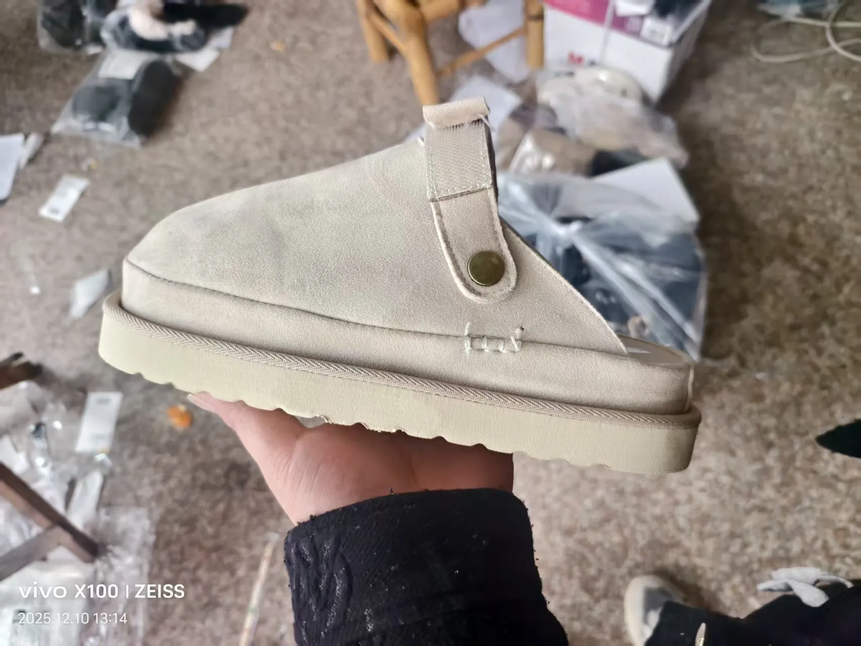 Chestnut Suede Slingback Clogs For Women And Men Winter Mules_voghion.com
