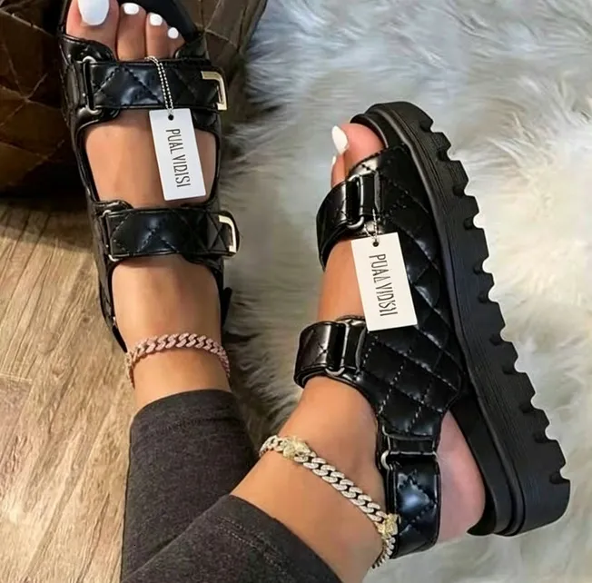 Women's Quilted Sandals Buckle Strap Casual Shoes Large Size Platform European And American Style Sports Beach Sandal_voghion.com