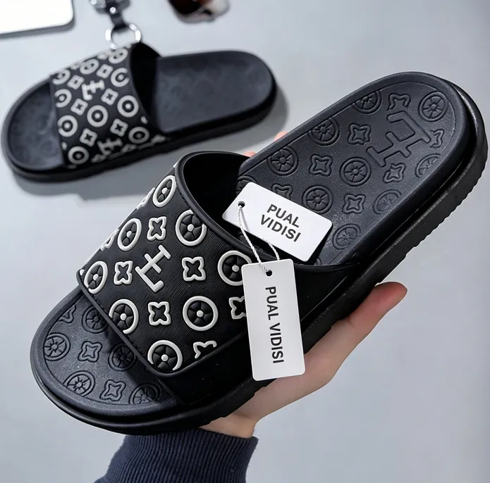 New Designer 2026 Summer Men's Trendy Casual Outdoor Couple's Flat Sole Wear Resistant Indoor Thick Soled Sandals_voghion.com