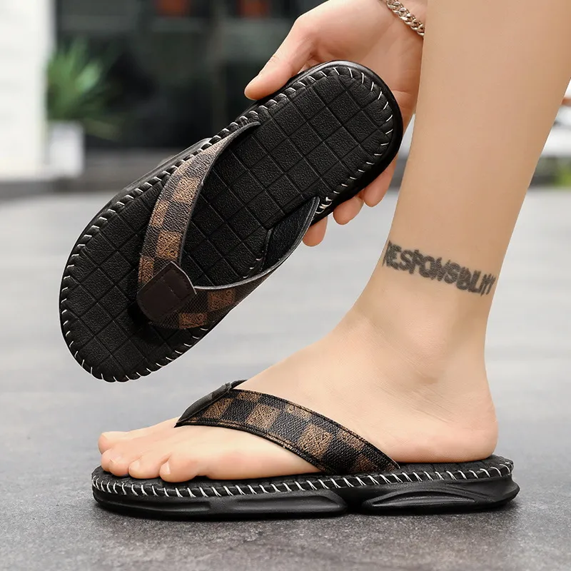 Men Plaid Embossed Leather Flip Flops Stitch Detail Non Thick Sole Casual Summer Beach Anti Slip Thong Slippers_voghion.com