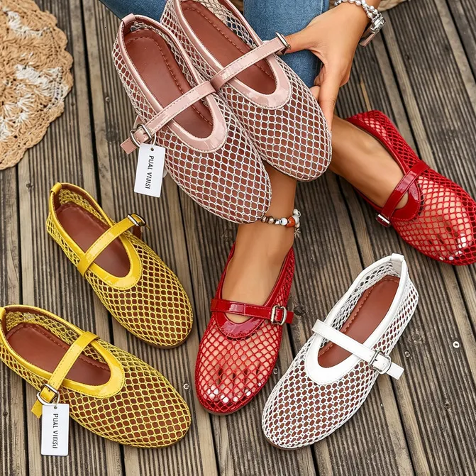 Women's Mesh Flats Buckle Strap Breathable Casual Shoes Large-size Soft-soled Breathable Shoes For Women New Flat-soled_voghion.com