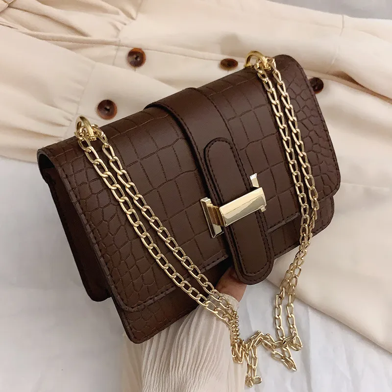 Sac bandoulière pour femme de créateur, de haute qualité, uni, à motif crocodile, avec chaîne dorée en relief et rabat._voghion.com