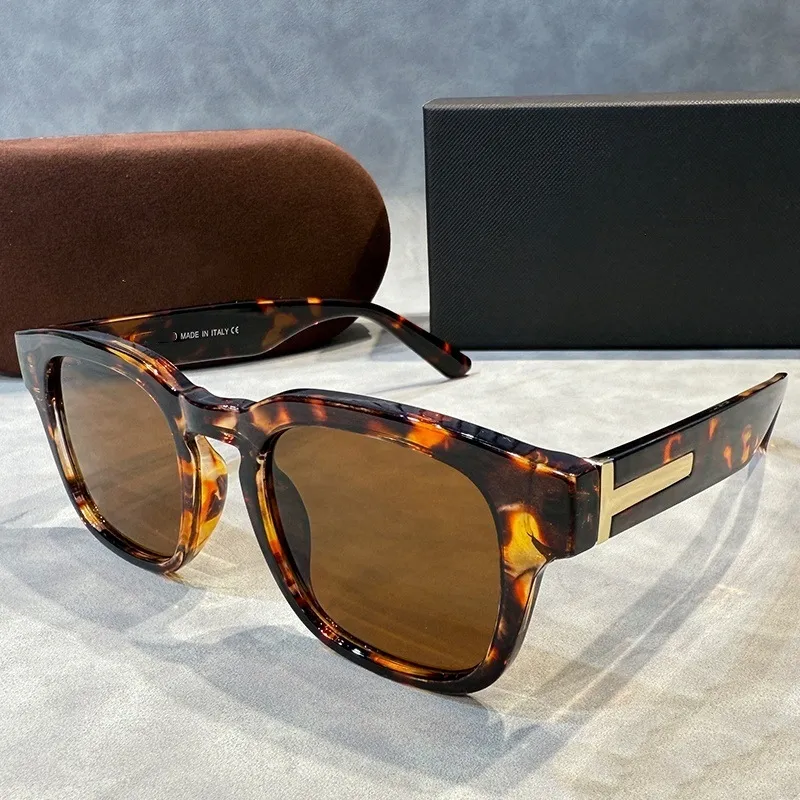 Oversized Retro 70s Square Frame Sunglasses for Men Women Retro 70s Sunglasses for Women Men Classic Large Square  main image 2