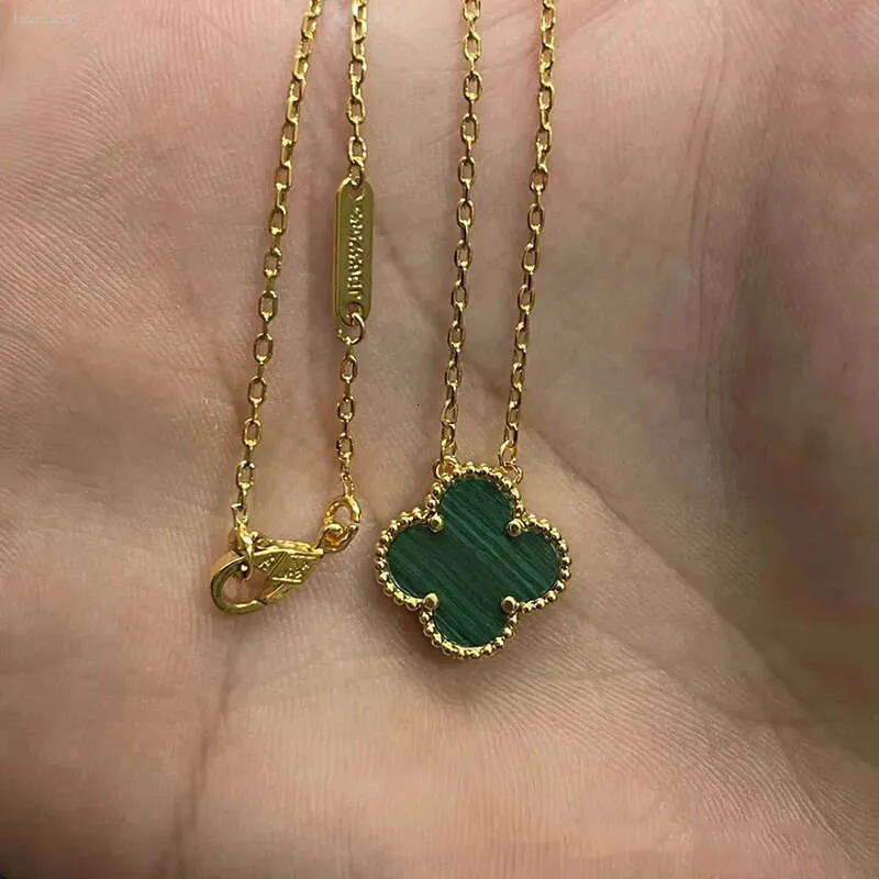 vanly cleeff Classic Four‑Leaf Clover Necklace – Luxury Mother‑of‑Pearl Pendant for Women – 29% Off