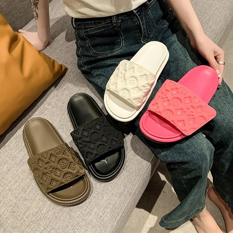 Summer New Thick-Soled Slippers For Outdoor Wear Magic Tape Platform Embossed Versatile One-Word Sandals_voghion.com