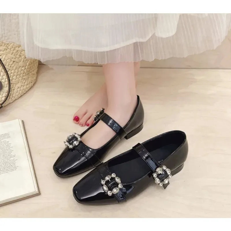 Ballerine comode da donna con strass e fibbia in metallo_voghion.com