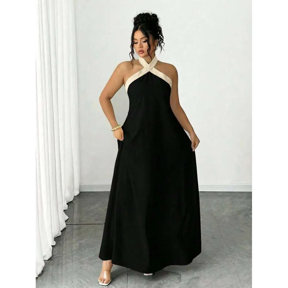 black and white color block formal dress Xu Tai Halter Neck Maxi Color... From Mouaaiclothes, Rs.6,146.27 Africa Clothing