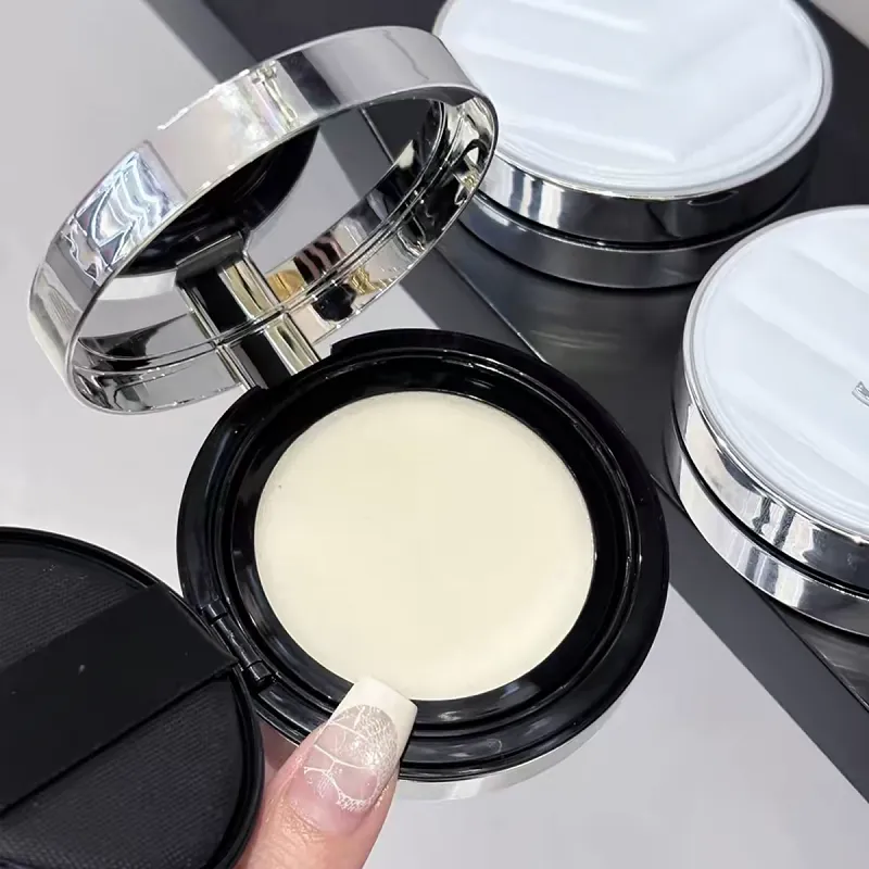 Long Lasting Matte Finish All Hour Blur Cushion The... From