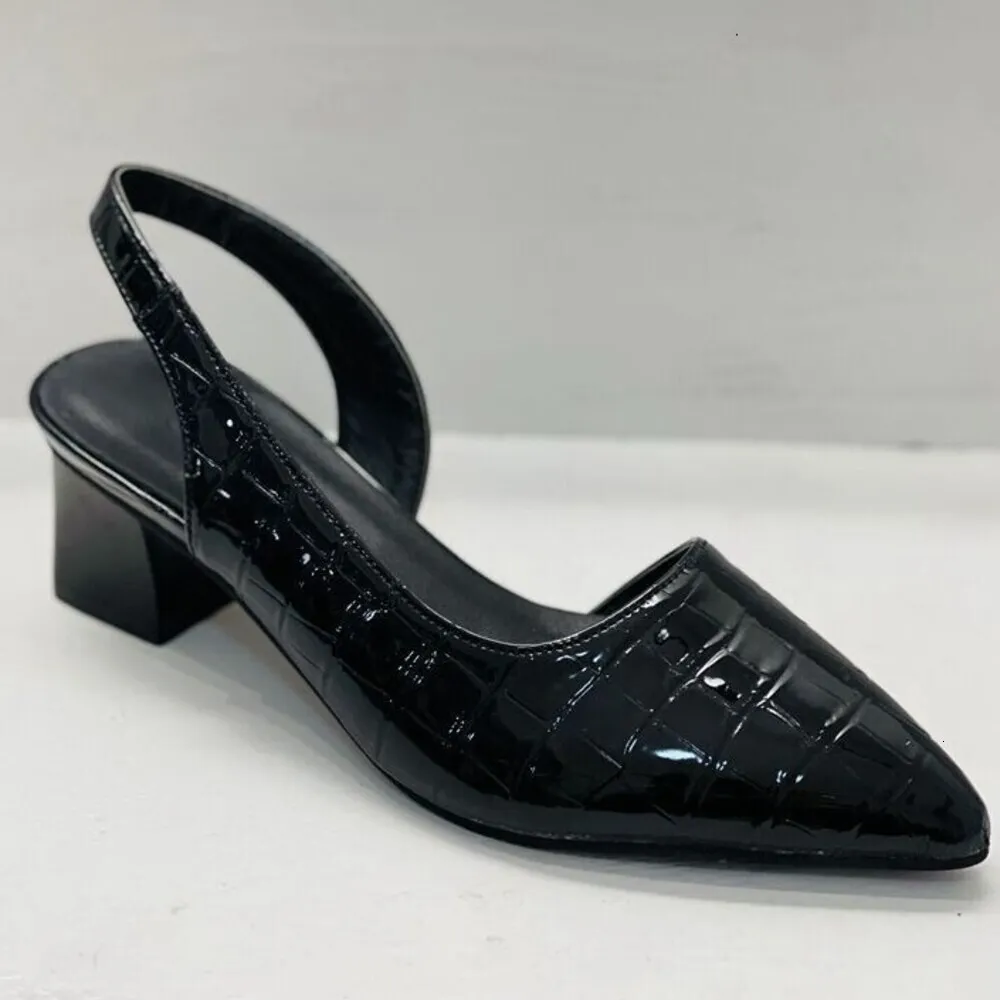 Women Crocodile Embossed Pointed Toe Slingback Pumps Black Glossy Block Low Heel Backless Elegant Office Dress Sandals_voghion.com
