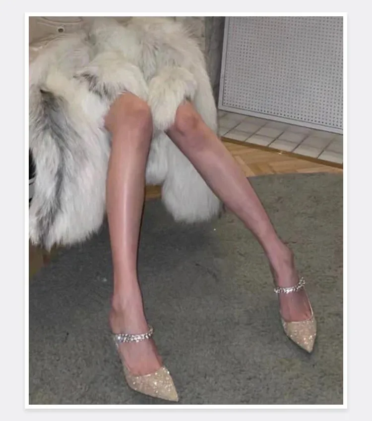 Elegant Women's Pointed Mesh Sandals With Sequins And Fine Heels_voghion.com