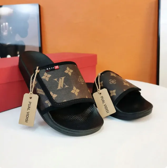 Men Adjustable Strap Slide Sandals Open Toe Non Slip Thick Sole Casual Summer Beach Slippers_voghion.com