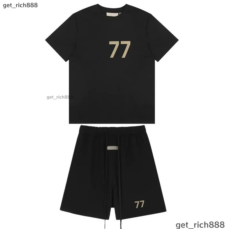 Hot Sale Essential Shorts Designer Men Tracksuits Fashion Men Set Classic TShirt Shorts Mens Short Sleeve T Shirts_viptrois.com