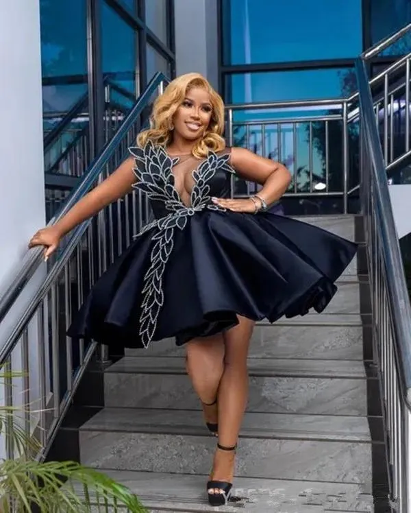 black mob dress Cicinia Plus Size Mother Of The Bride Long Chiffon Beaded Sheath Floor Length Dresses With Cape Sleeves Women's size:22W Center Slit A-line Halter Sleeveless Floor-Length
