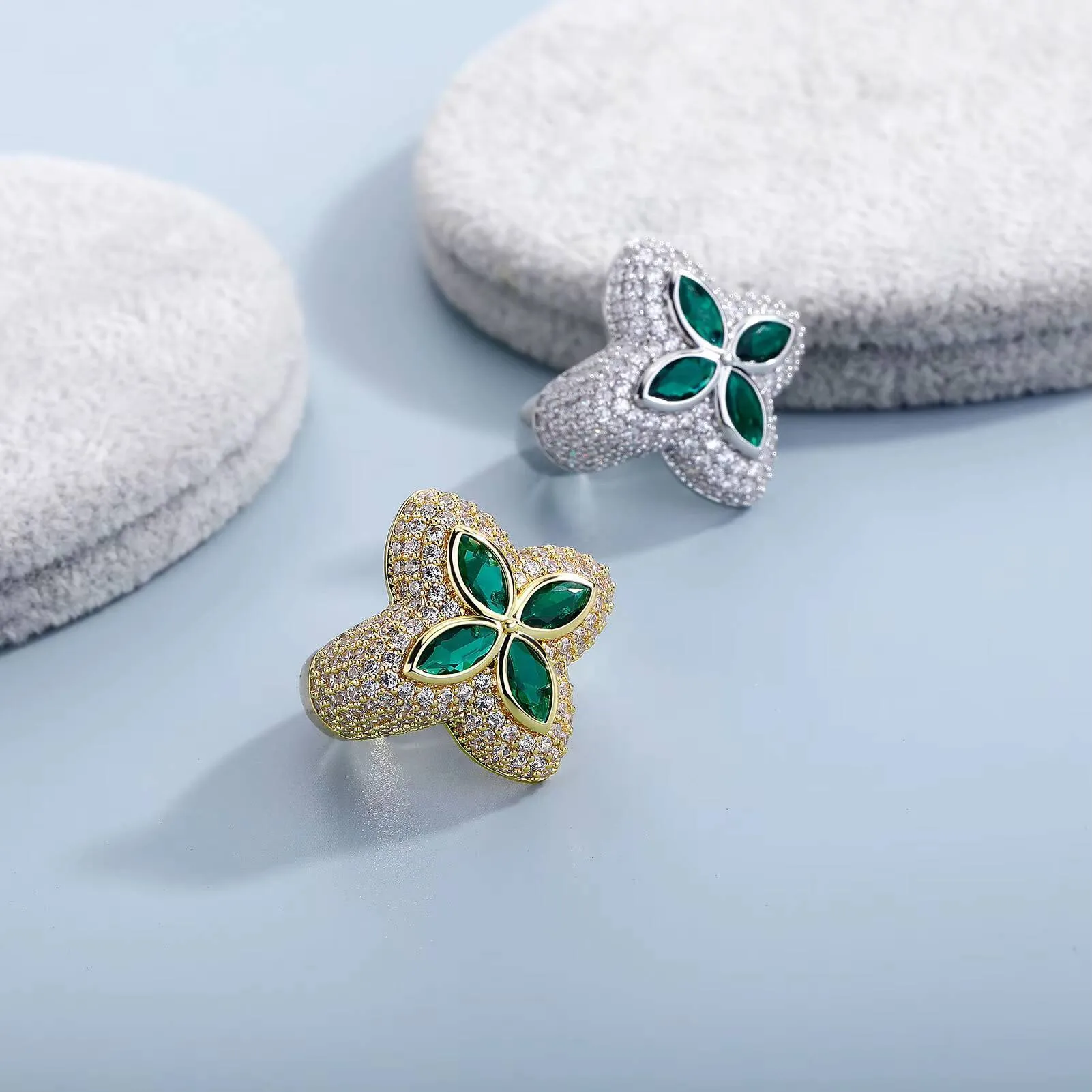 New Arrival Non Tarnish Green Moissanite Full Iced Out Rings Men Women For Wedding And Engagement Fashion Jewelry_voghion.com
