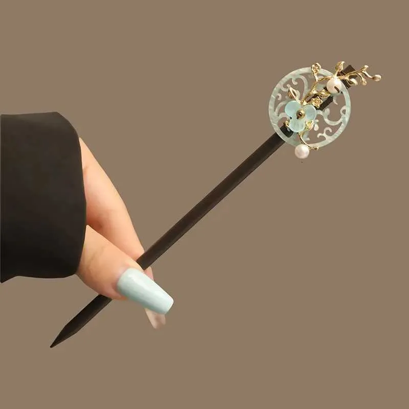 Flower Tassel Pearl Wooden Hair Stick Hair Fork Hairpin  display picture 1