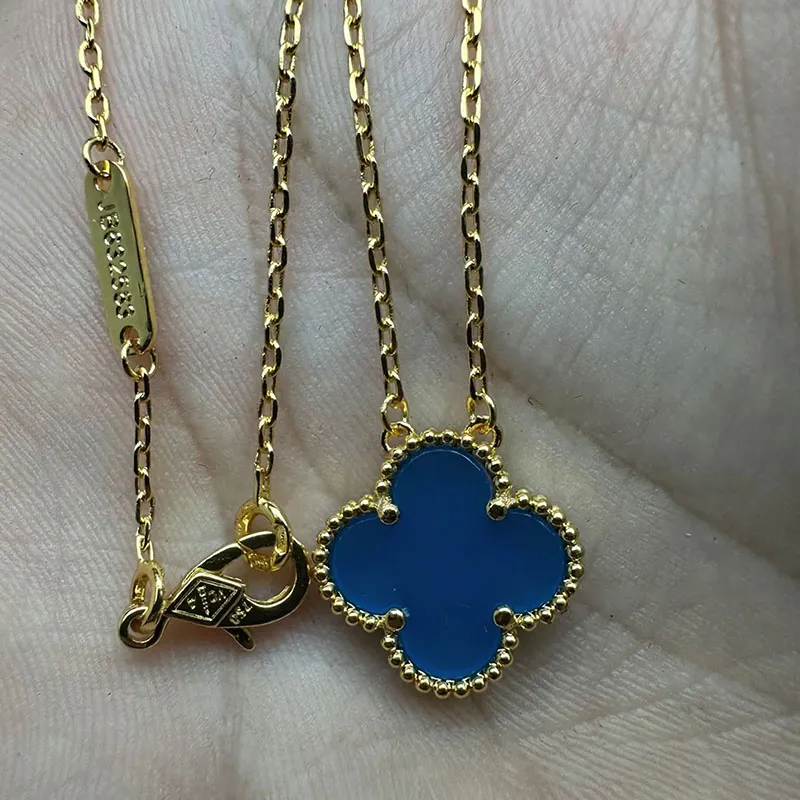 Vanly Cleeefs ネックレス クラシック 四つ葉のクローバー ネックレス Vanly Cleeefs ネックレス クラシック 四つ葉のクローバー ネックレス