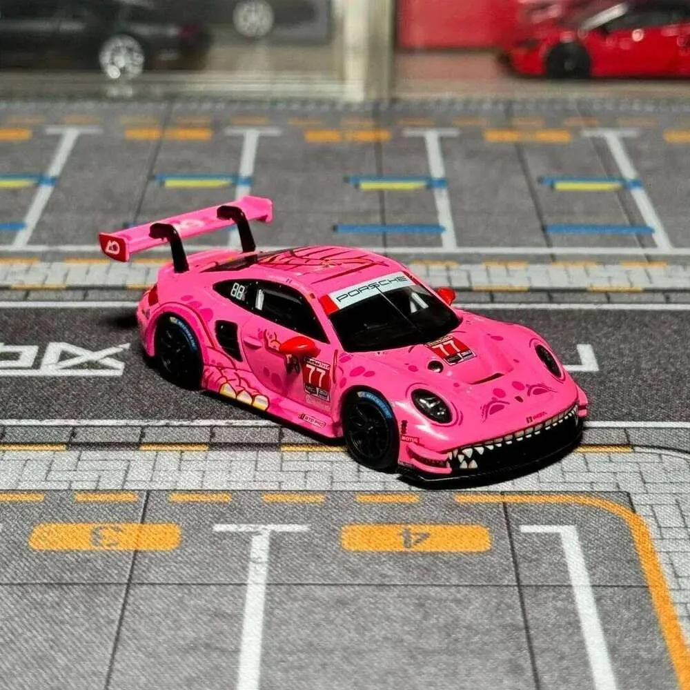 MINIGT 1:64 #1052 Porsche 911 GT3 R Pink Dinosaur De 16,26