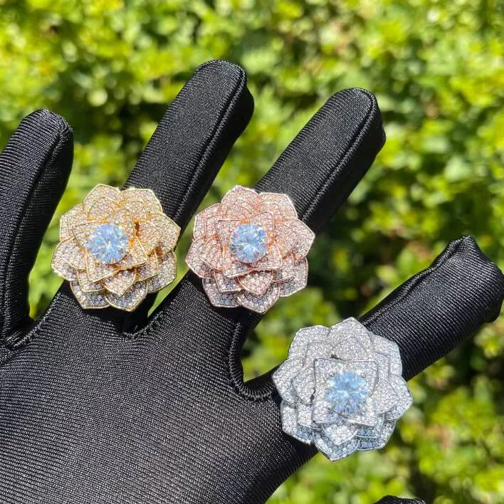 DE Shiny Hiphop Dazzling Iced Fashion Brass Silver Rose Gold Jewelry Striking Moissanite Big Flower Ring_voghion.com