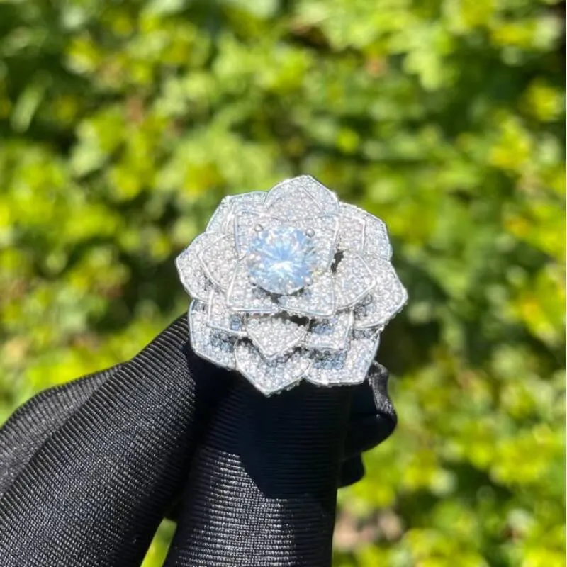 Bling Shiny Iced Out Rose Flower Ring For Women Micro Pave Cubic Moissaniteia Real Gold Rhodium Plated Hip Hop Style_voghion.com
