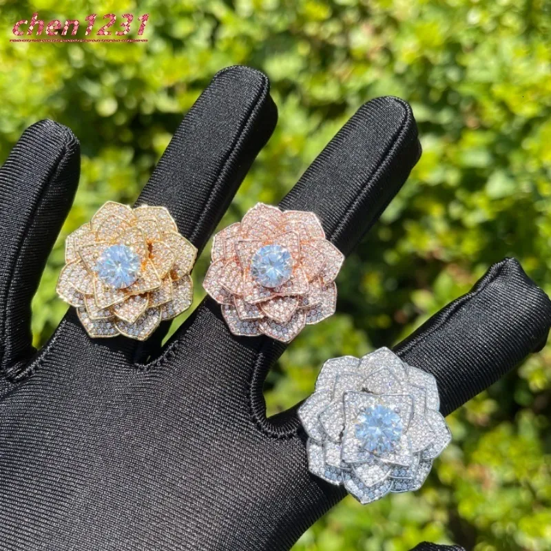 Rose Flower Ring With Cubic Moissanite And Gold Plating For Women_voghion.com