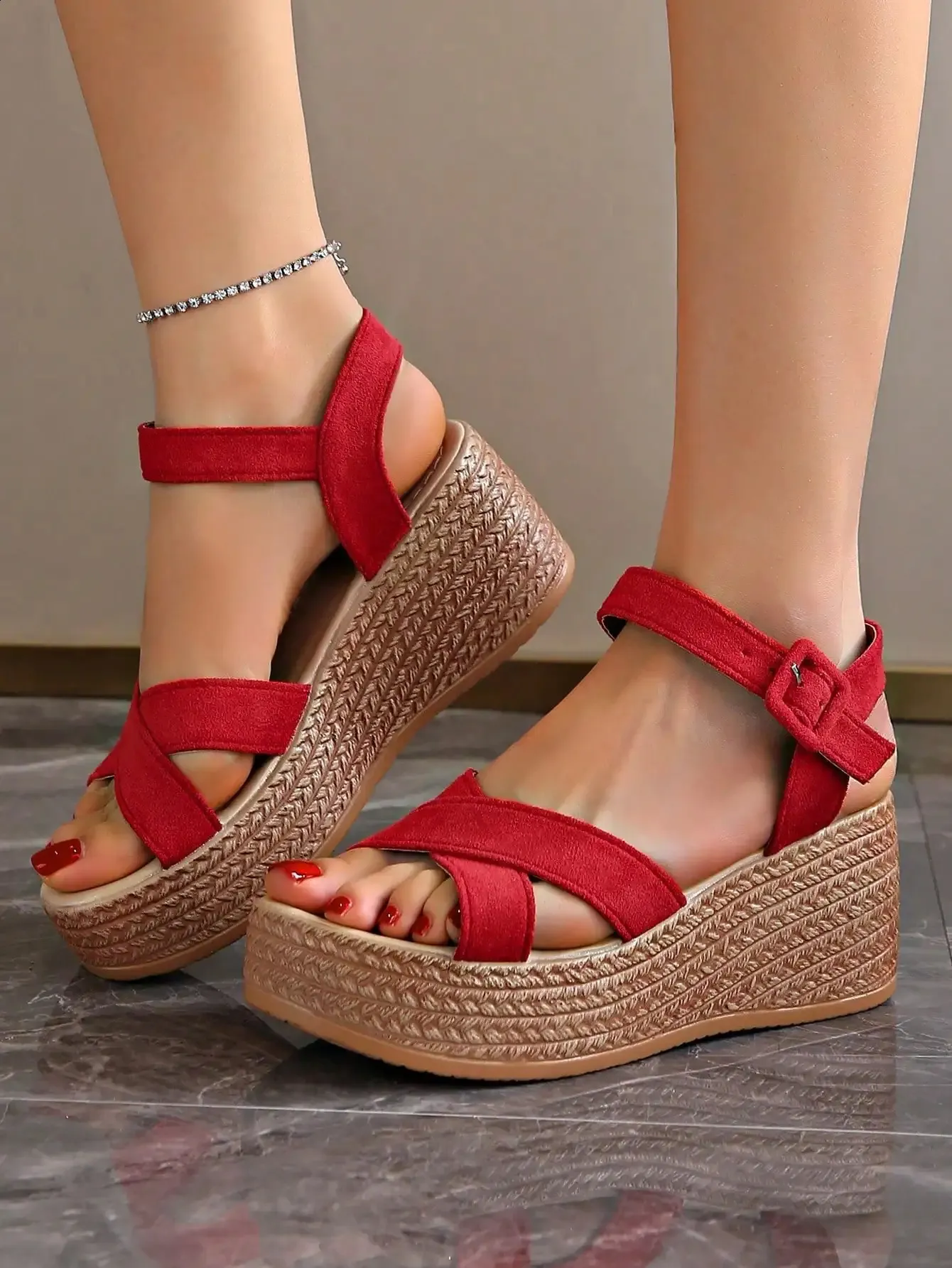 Casual Lightweight Platform Sandals For Women Thick Soled Summer_voghion.com