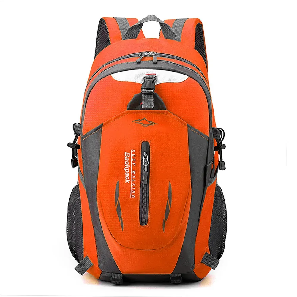 Zaino Leggero Gracier Peak 25L Da Trekking E Campeggio - Unisex Con Scomparto Per PC
