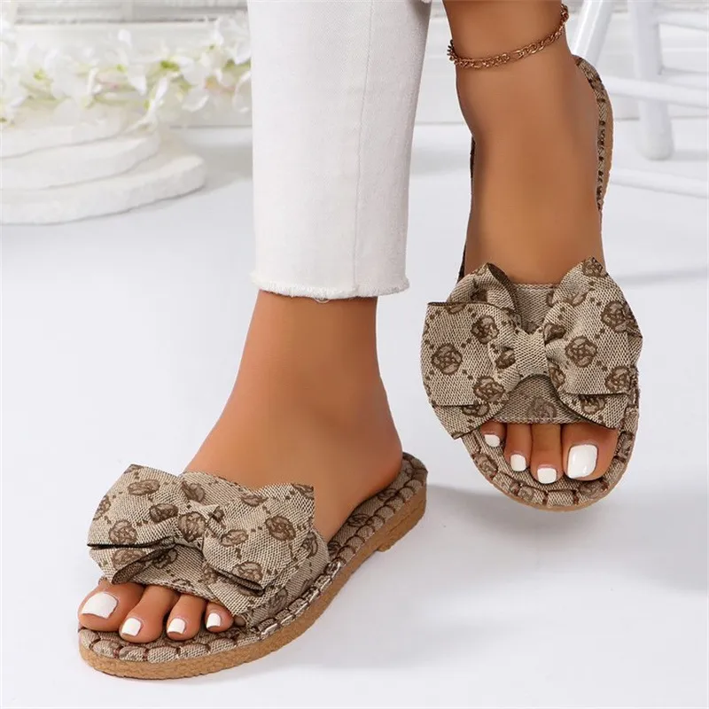Large Size Thick Bottom Bow Flip Flops Women Wear Embroidered Beach Slippers Designer Shoes Size 36 43_vogvips.com