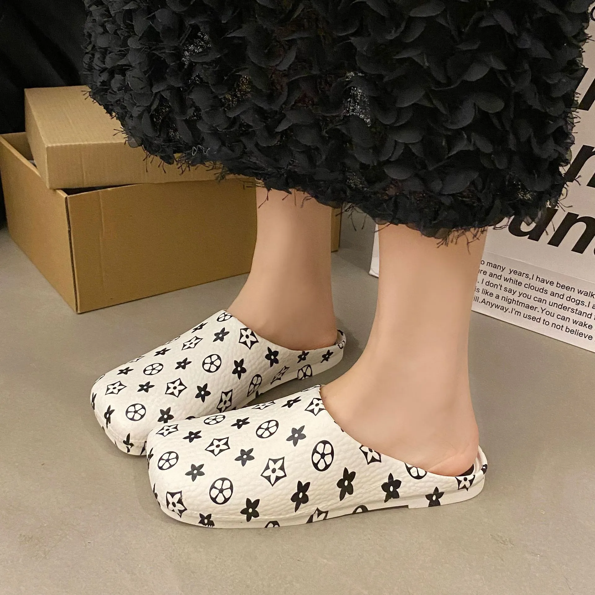 2026 Semi Wrapped Spring And Summer New For Women Versatile One Foot Kick Wearing On The Outside Thick Soled With No_voghion.com