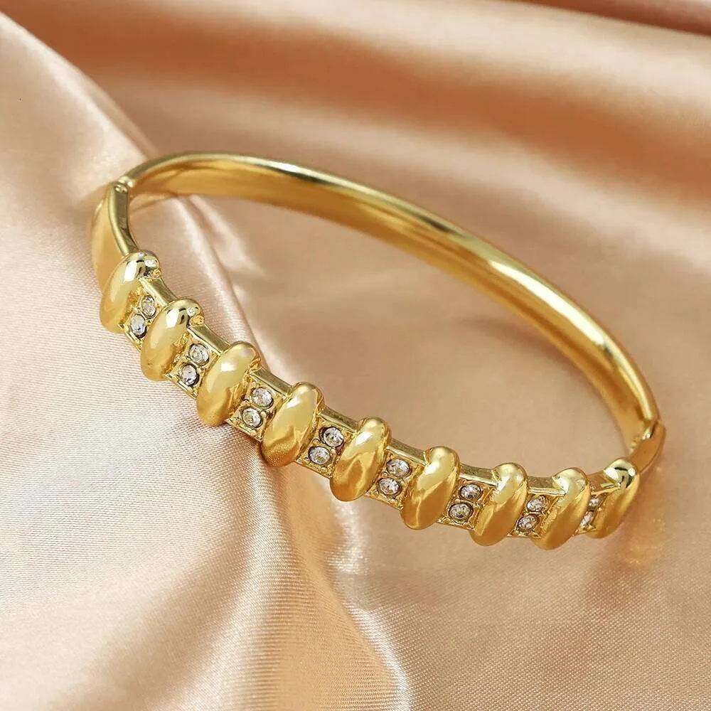 Women's Stainless Steel Geometric Zircon Cuff Bangle Bracelet_voghion.com